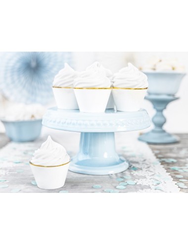 Witte Cupcake Wrappers met...